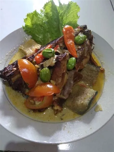 Nasi Kepala Manyung - Rumah Makan Lestari