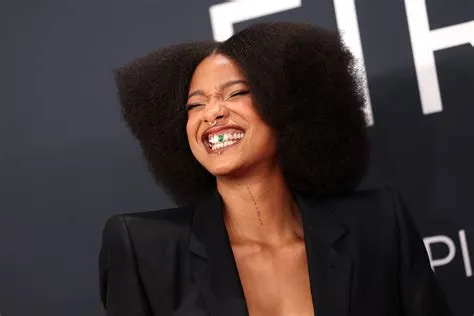 'Beautiful Young Man': Jaden Smith, 26, Turns Heads Rocking 'Women's ...