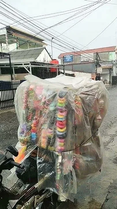 hujan gede - YouTube