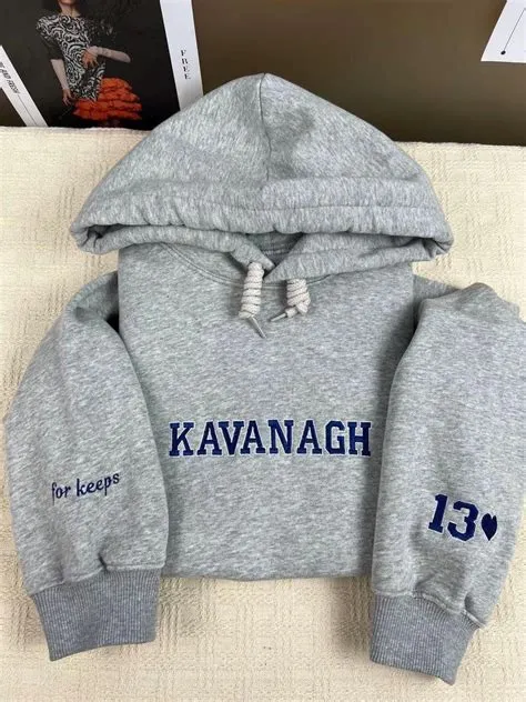 by ana berti on books | Book clothes, Sweatshirts, Boys