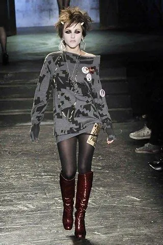Vivienne Westwood Fall 2008 Ready-to-Wear Fashion Show - Jaime W ...