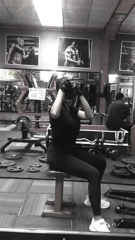 gym girl | Workout pictures, Gym workouts, Gym snap streaks