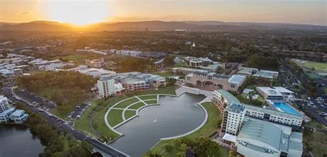Just 11 amazing photos of Bond University | Bond University | Gold ...