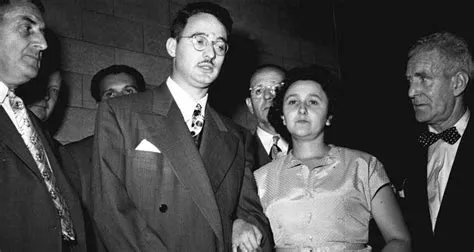 The Full Story Behind Julius And Ethel Rosenberg's Execution