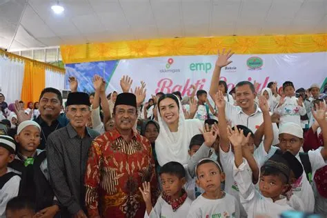 EMP Gebang Limited Gelar Bakti Sosial,Syah Afandin: Merupakan Hadiah ...