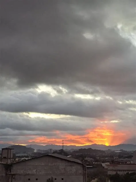 Materai Indah: REAL, ELEGANT atau MASS? - Java Lotus Hotel Jember Hotel ...