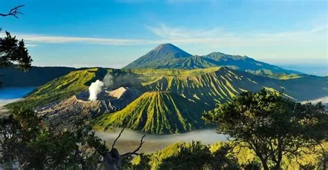 Vanuit Probolinggo: 2-Daagse Bromo en Ijen Vulkaan Tour | GetYourGuide
