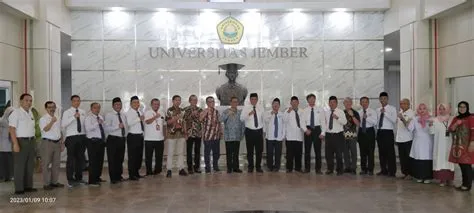 Pertegas Rencana Pembukaan Prodi Umum, UIN KHAS Jember Gelar MoU dengan ...