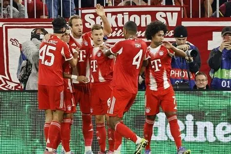 Vertical Line in Coordinate Geometry ( Definition, Equation, Examples)