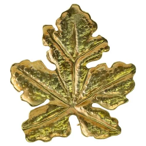 Tiffany and Co. Gold Leaf Brooch at 1stDibs