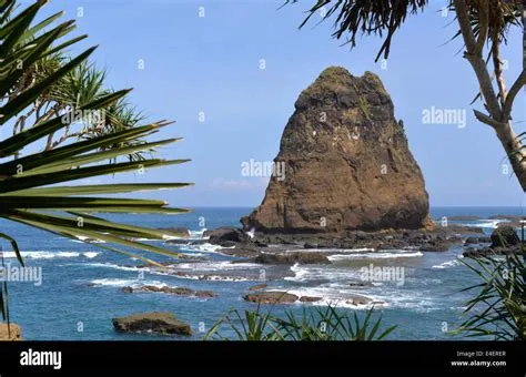 Pantai Papuma Beach Java Stock Photo - Alamy