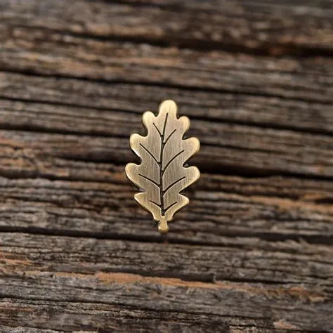 Oak Leaf Lapel Pin Badge Brooch Pin Adventure Oak - Etsy