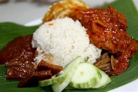 24 Rekomendasi Menu Makan Siang Orang Indonesia yang Enak