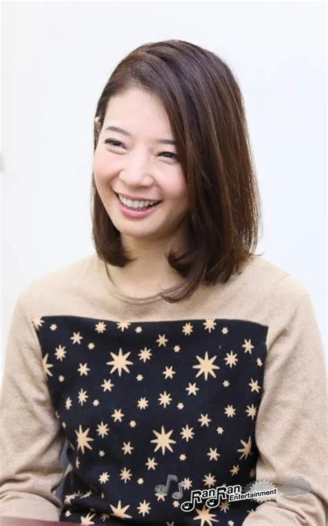 Asami Hikaru (朝海ひかる) 1972-, Japanese Actress