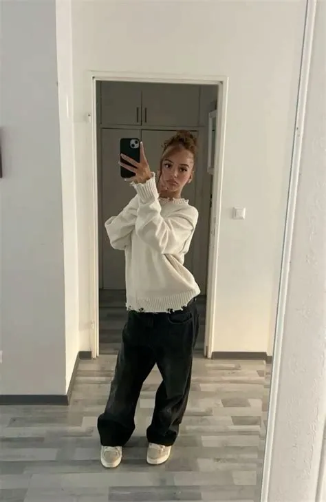 von Derin Sozgun auf Sizin Pinleriniz | Outfit ideen, Outfit ...