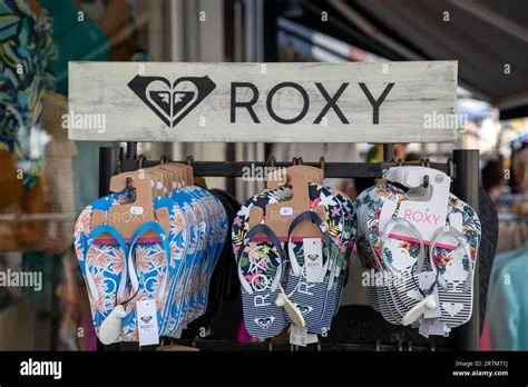 Roxy logo hi-res stock photography and images - Alamy