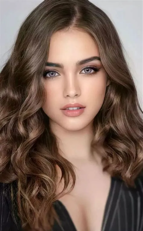 Beautiful face | Donne attraenti, Viso femminile, Belle donne