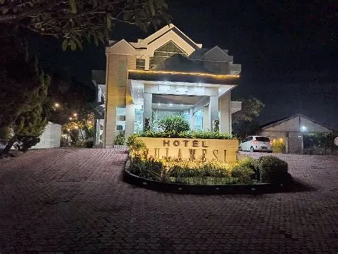 13 Hotel di Jember yang Murah Aman dari Razia