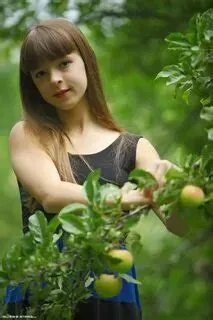 CELEBRIDADES FEMENINAS Por E TValens: Eva Model: En este set menos ...