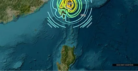 Tsunami watch philippines Earthquakes today near townsville qld