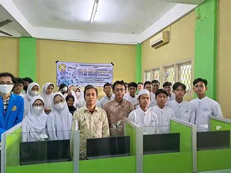 Peningkatan Pemahaman Teknologi Internet Of Things (IOT) Bagi Siswa SMK ...