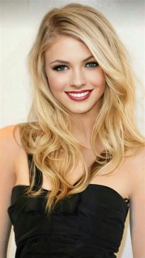 by Connie Rosales on Beautiful Ladies | Blonde beauty, Beautiful ...