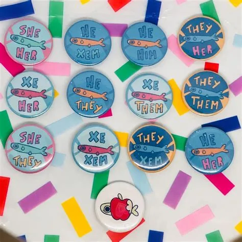 Mini Pronouns Pins - Etsy UK