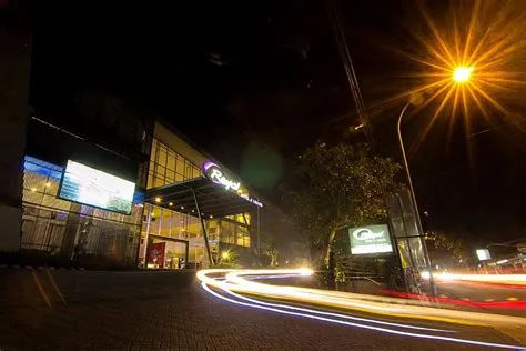 Hotel royal n' lounge jember | Jember