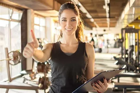 Why You Should Become a Personal Trainer - International Career ...