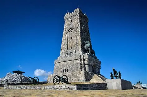 Monumento de Shipka, Monumento a la Libertad de Shipka ...