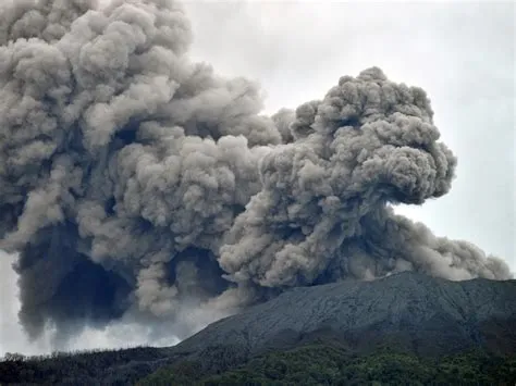 Deadly eruption of Indonesia’s Mount Merapi volcano ...Qatar
