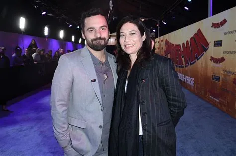 Erin Payne Getrouwd Met Jake Johnson