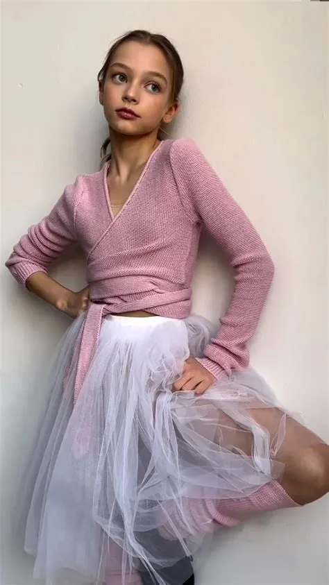 by Anna on Анна Павага in 2025 | Girly girl outfits, Young teens ...