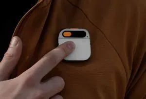AI Pin presents wearable assistant