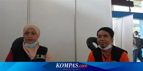 Kisah Firman dan Ike, Tunanetra yang Layani Pijat Gratis untuk Pemudik ...