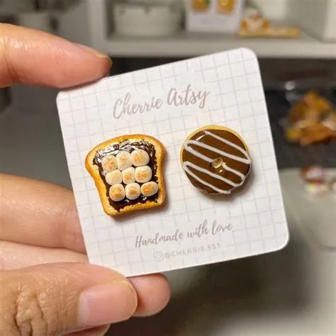 Jual Clay Pins Bros Miniatur Makanan Roti dan Donat Coklat Handmade ...