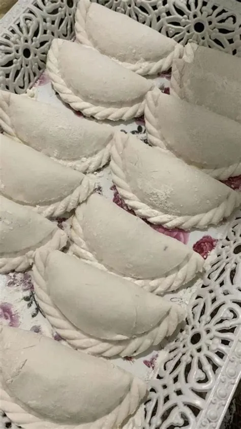 oleh avis sarwan di indonesian food di 2025 | Makanan ringan sehat ...