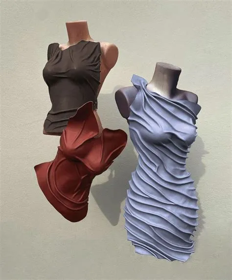 by Linda Gray on Fashion Show Inspo in 2025 | Sculptural fashion ...