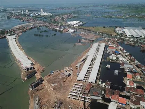 AMDAL Pembangunan Tol Tanggul Laut Semarang-Demak Dinilai Lemah ...