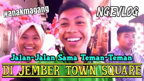 JANGAN LUPA..! MAMPIR di JEMBER TOWN SQUARE, banyak ORANG SAMA ...