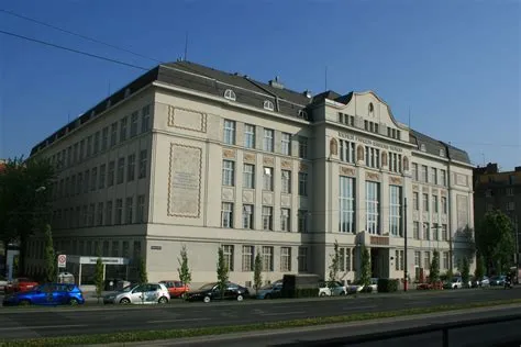 Sir-Karl-Popper-Schule