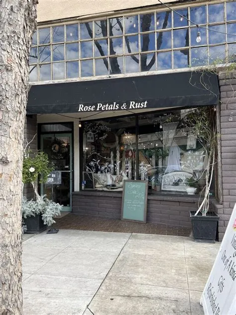 158-166 E Pine St, Exeter, CA 93221 | LoopNet