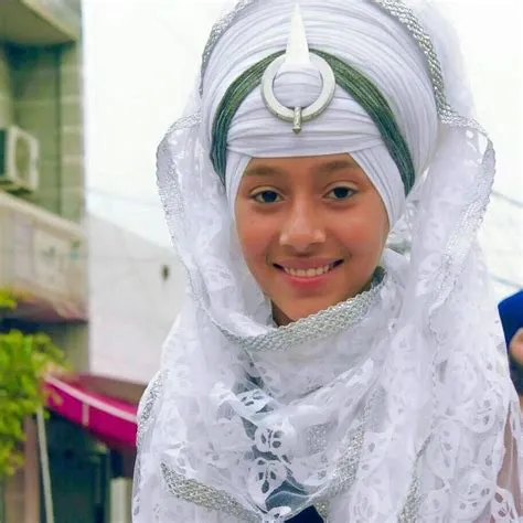 by Karamjeet Singh on Sikh Turbans: A Colorful Attire. | Stylish ...