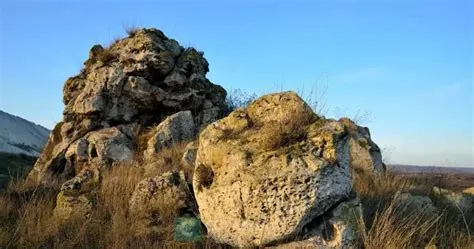 Jawaban | Pelapukan berikut yang disebabkan oleh faktor fisis adalah ...