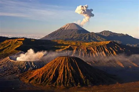 Java's Mount Bromo is an ancient caldera that measures 10km (6 miles ...