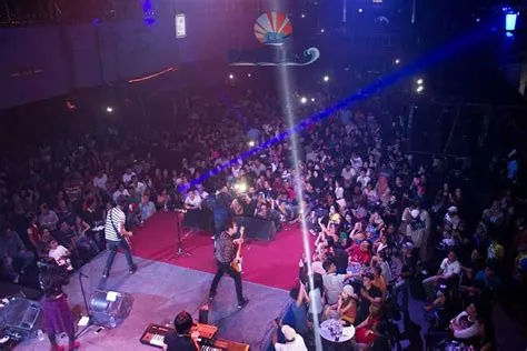 Nightlife in Batam - 12 Places to Party the Night Away