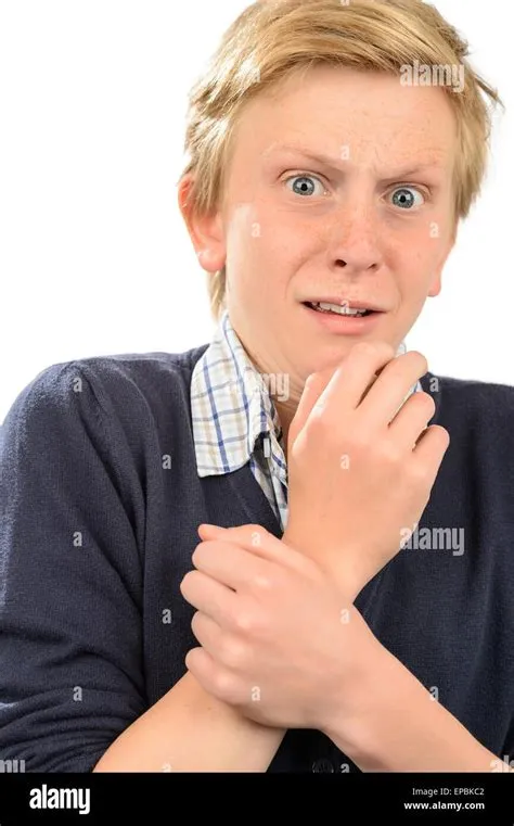 Caucasian boy afraid hi-res stock photography and images - Alamy
