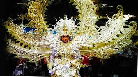 Kostum Karnaval Terbaik | Jember Fashion Carnaval Indonesia - YouTube