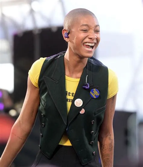 Willow Smith Goes Punk in Mini Skirt & Sneakers at Revolve Festival ...