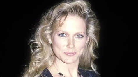 Shelley Smith dead at 70: The Associates actress and model's husband ...